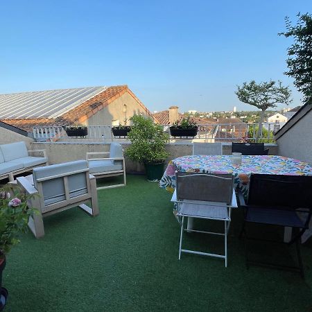 Grand Appartement Hypercentre Avec Terrasse Et Parking Poitiers Buitenkant foto