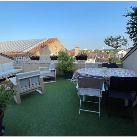 Grand Appartement Hypercentre Avec Terrasse Et Parking Poitiers Buitenkant foto