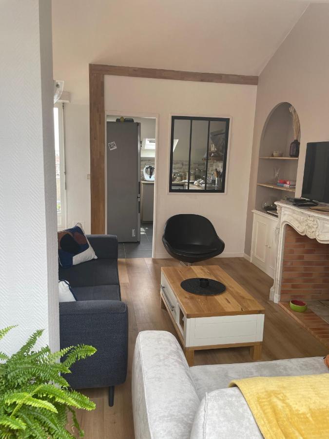Grand Appartement Hypercentre Avec Terrasse Et Parking Poitiers Buitenkant foto